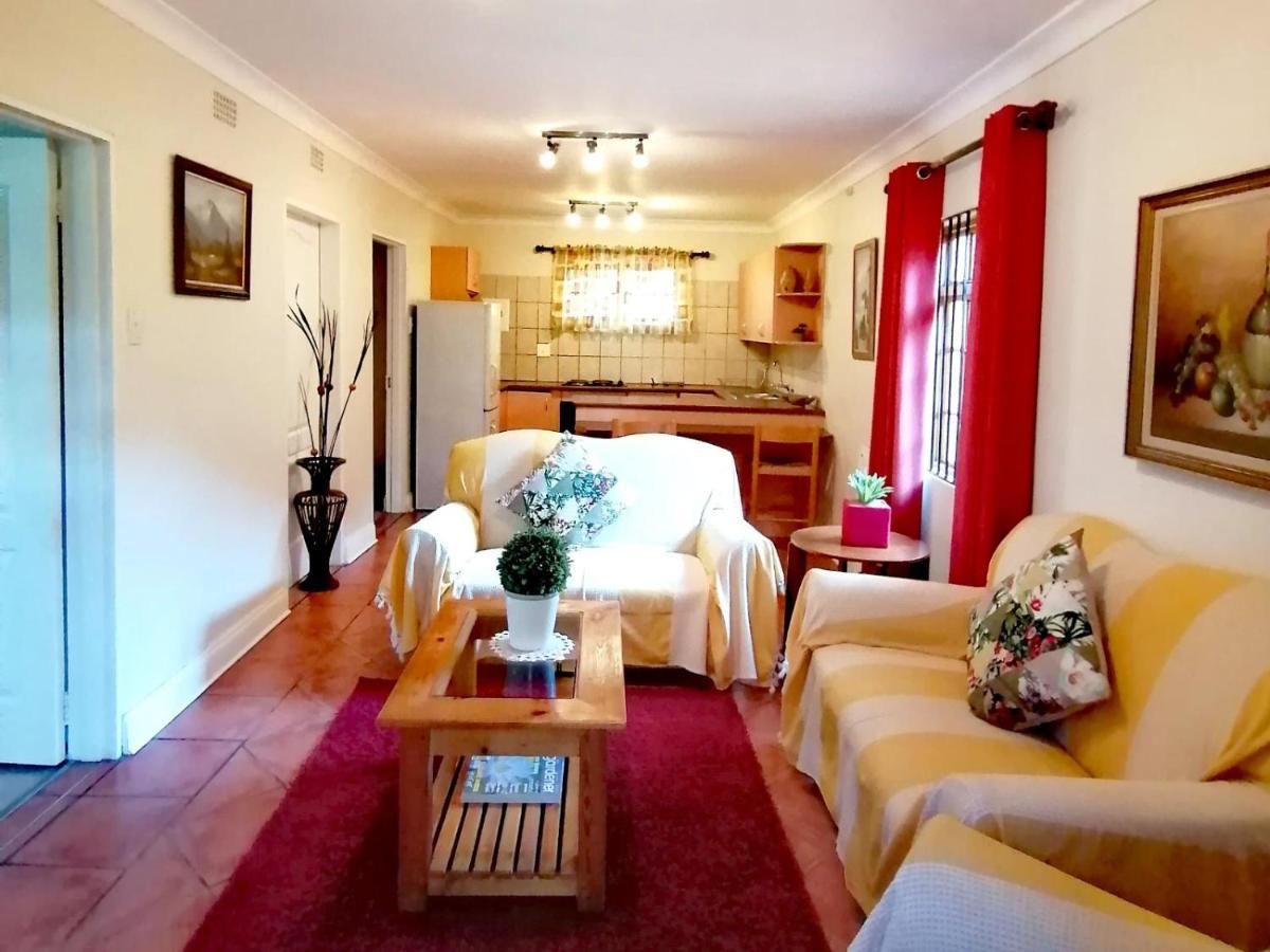 Casa Romana B&B Ladybrand ภายนอก รูปภาพ