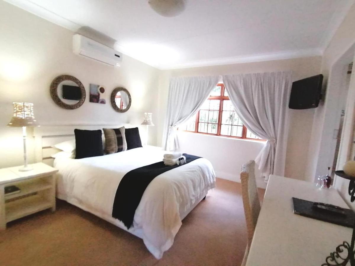 Casa Romana B&B Ladybrand ภายนอก รูปภาพ